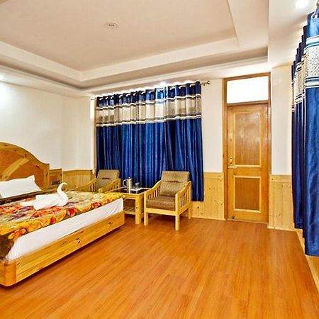 Hotel Uday Himalaya Manāli Eksteriør bilde